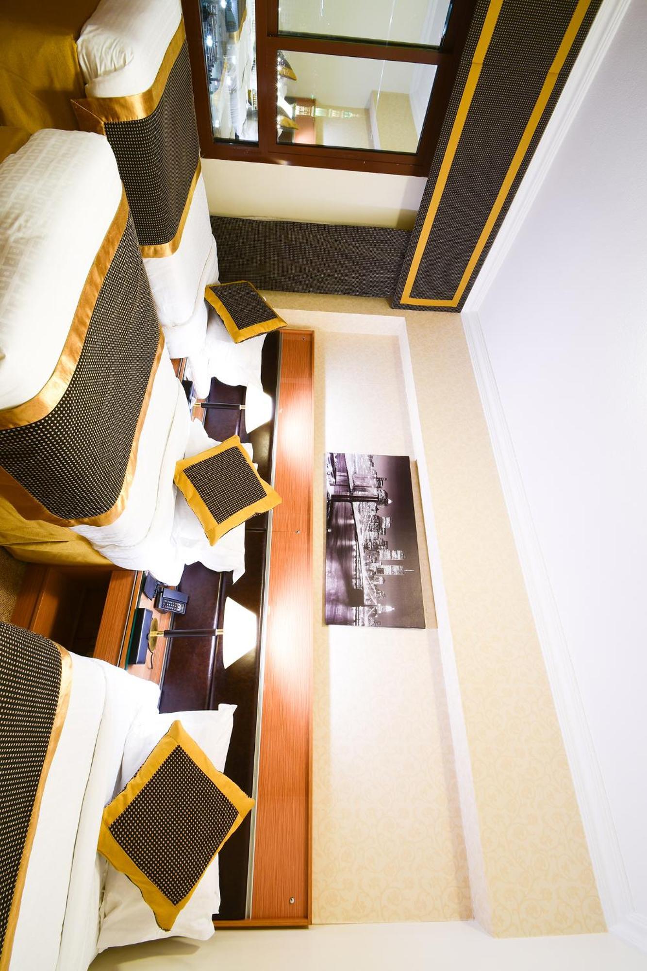 Golden Tulip Al Shakreen Medina Екстер'єр фото