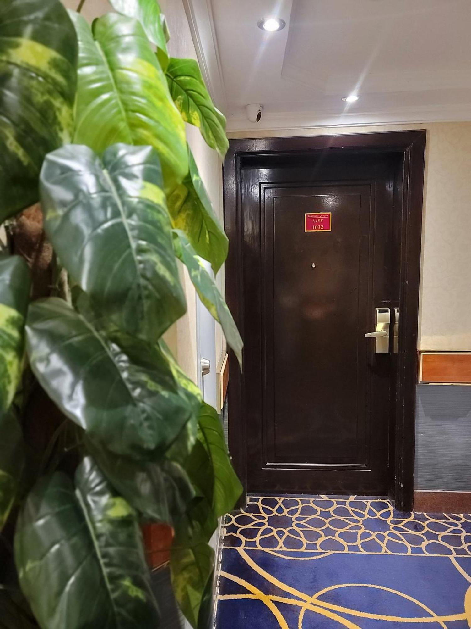 Golden Tulip Al Shakreen Medina Екстер'єр фото