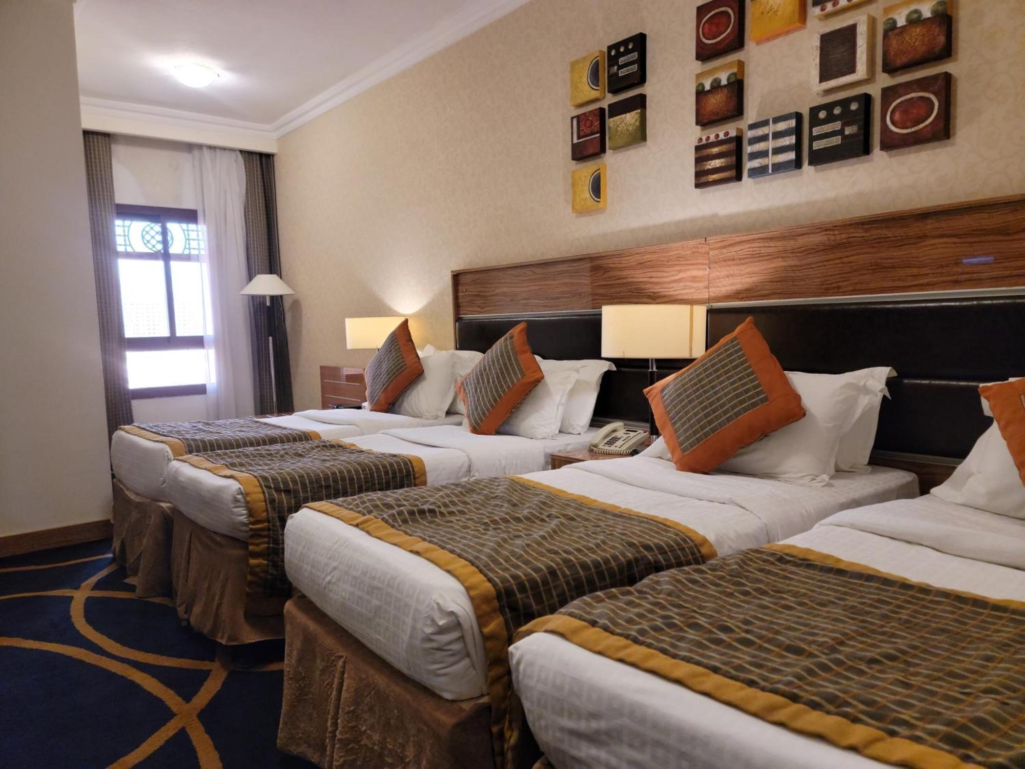 Golden Tulip Al Shakreen Medina Екстер'єр фото