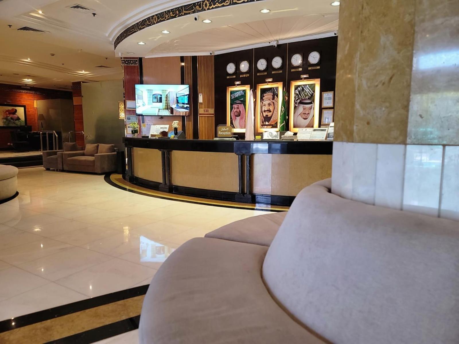 Golden Tulip Al Shakreen Medina Екстер'єр фото
